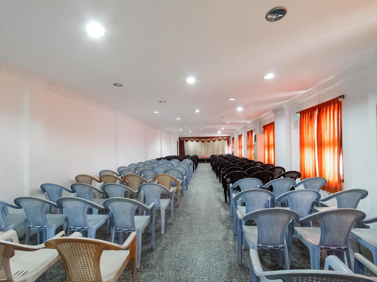 Spot On 43451 Hotel Sakunthala International ติรุนเนเวลี ภายนอก รูปภาพ